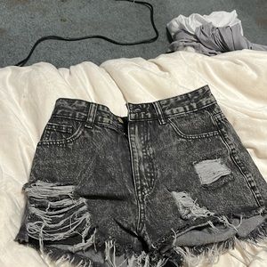 Ripped jeans shorts